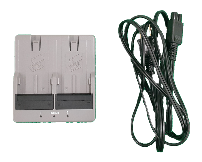 ④充電器